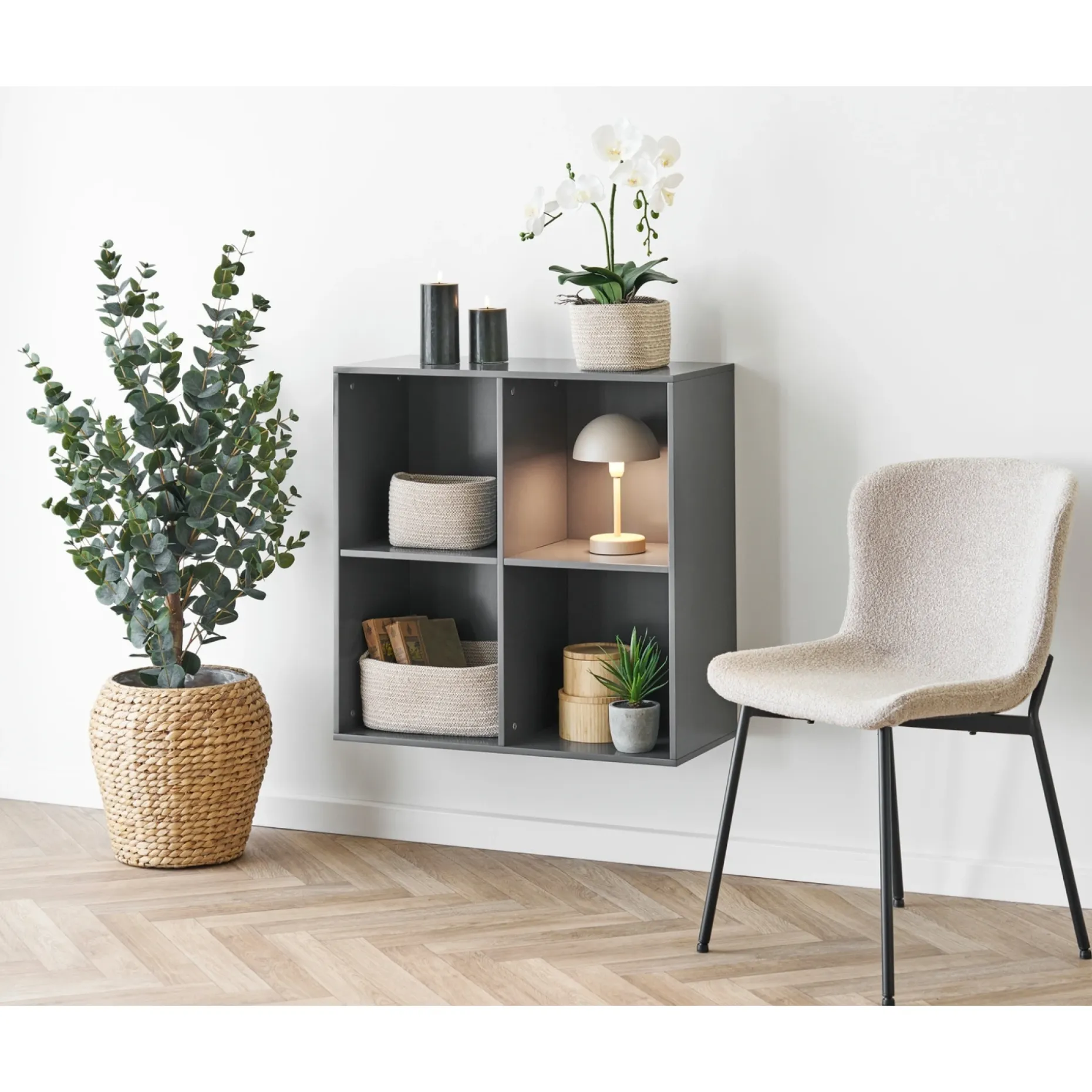 BOLIGINTERIØR LAURA SPISESTOL BEIGE/SORT 83 X 48 X 59 CM