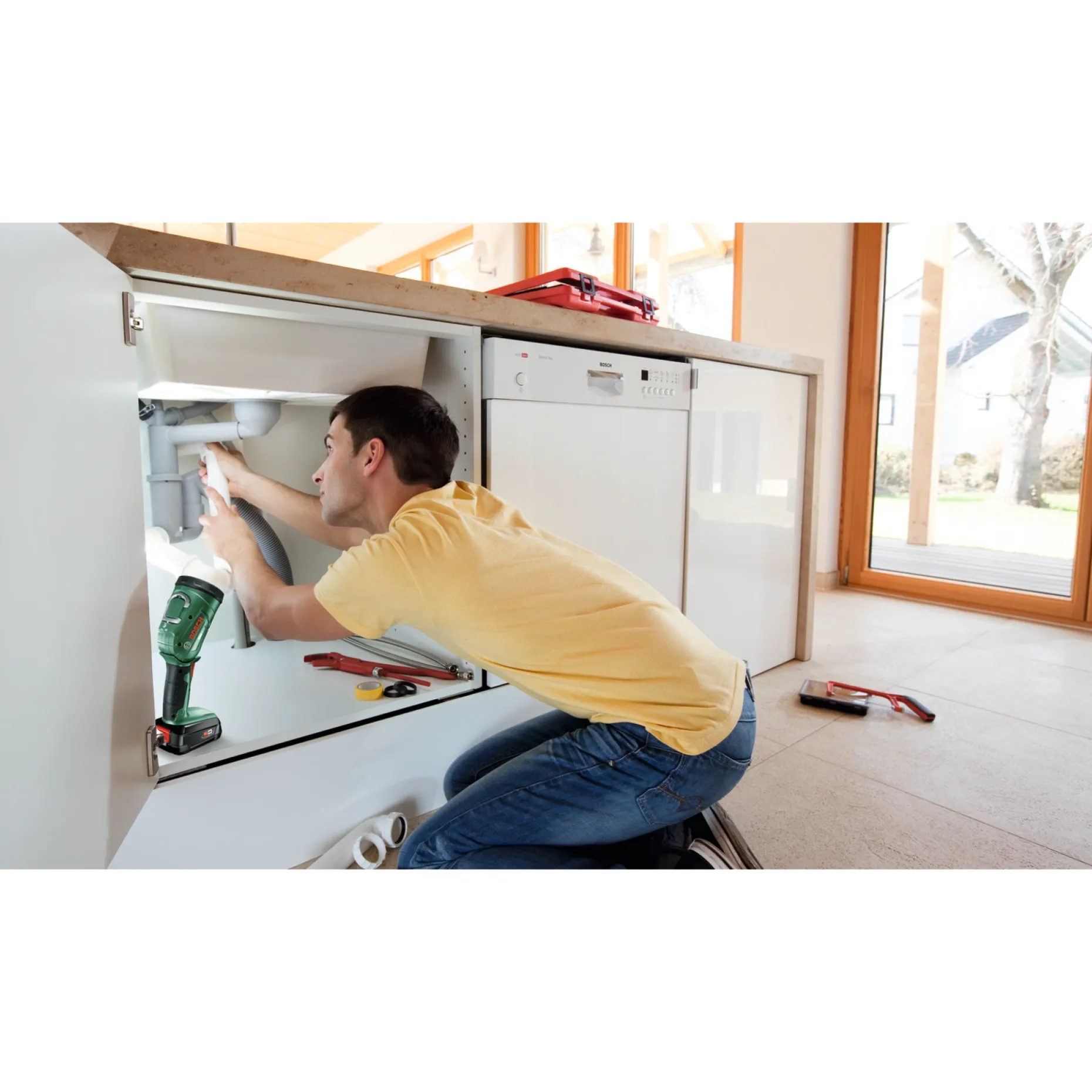 BOSCH UNIVERSAL UNIVERSALLAMP 18 LYGTE 100 LM