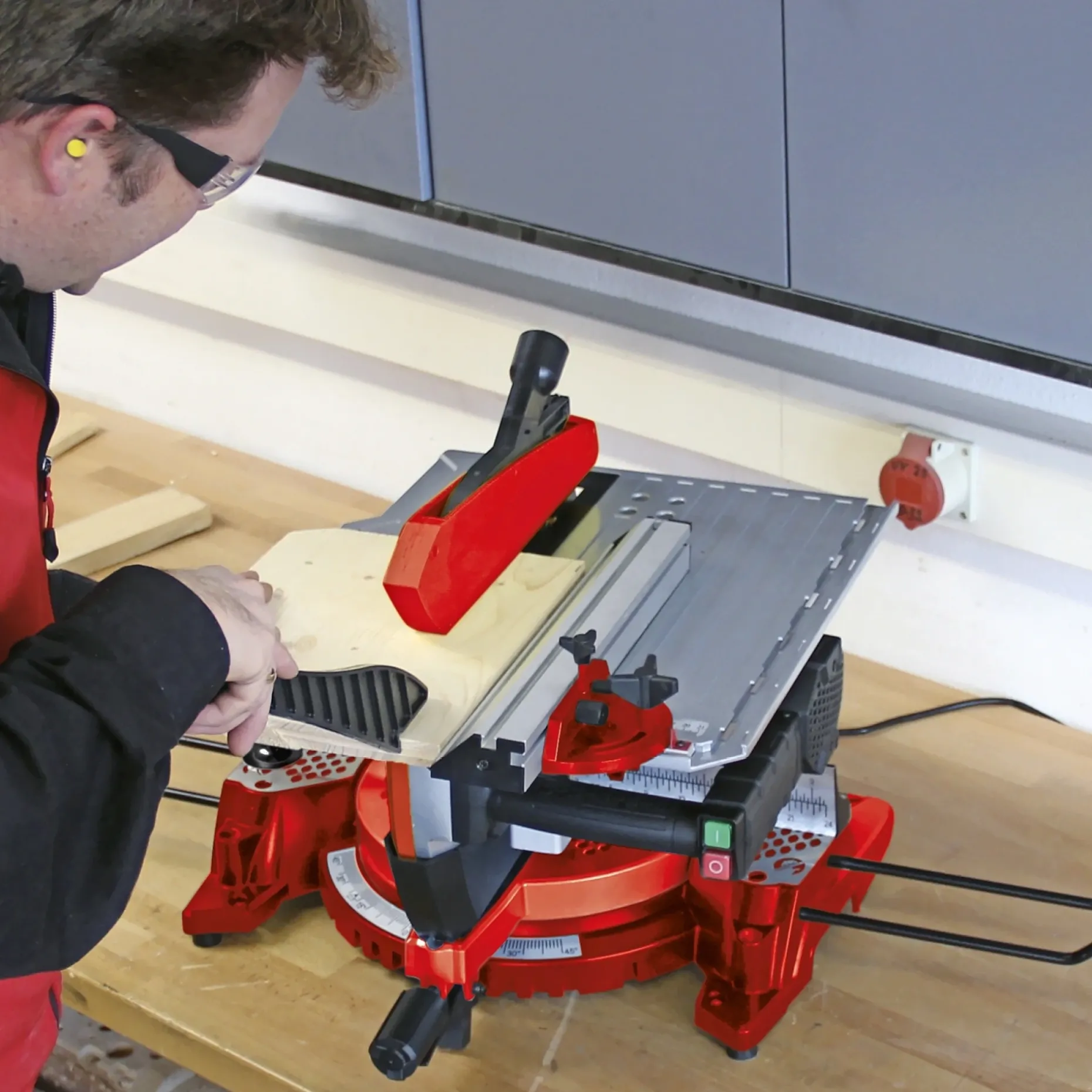 EINHELL TC-MS 3017 T KAP-/GERINGSSAV 230V 305MM