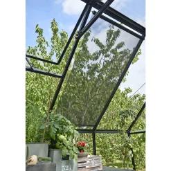 HALLS SKYGGEGARDIN