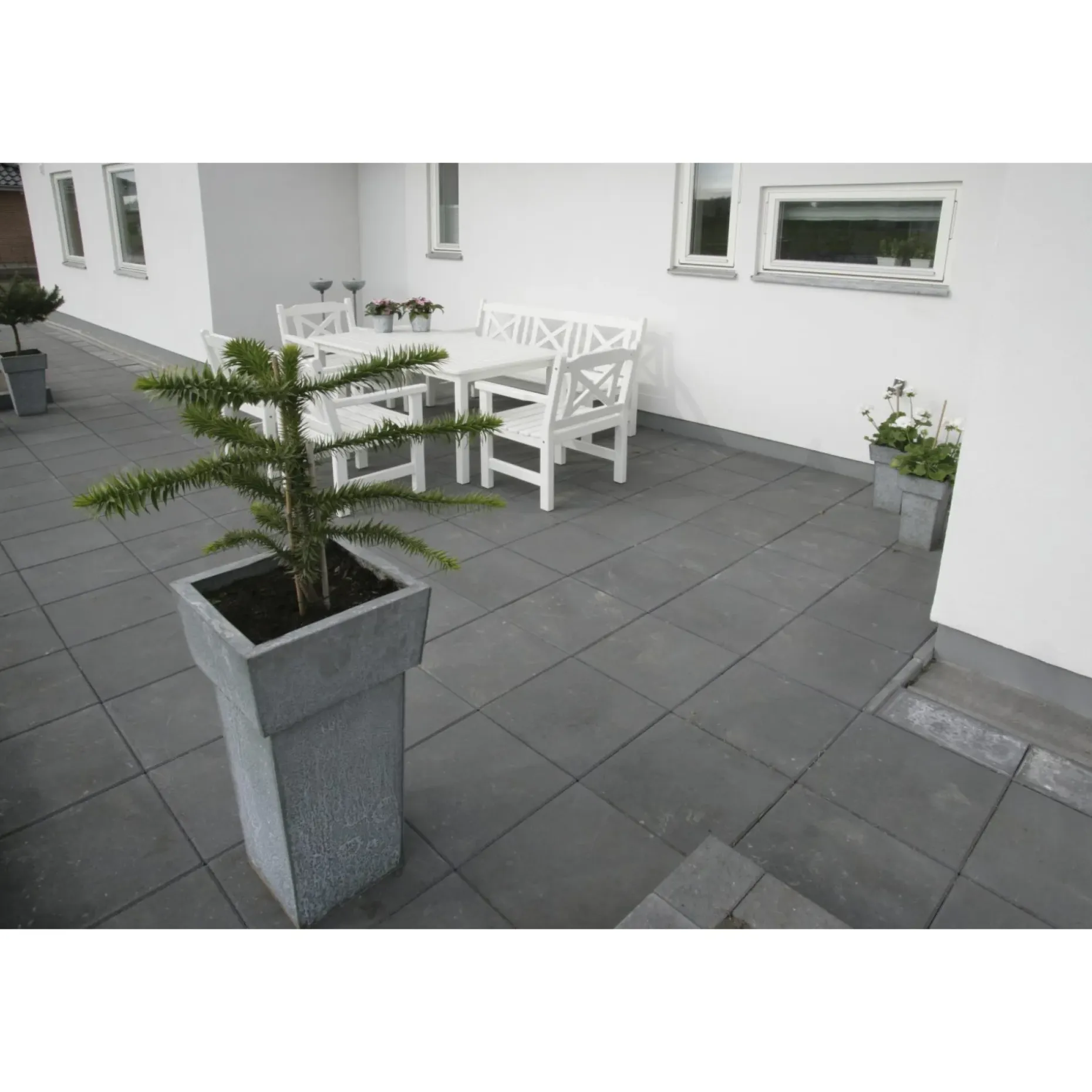 IBF MODUL 30 HAVEFLISE 5 X 30 X 30 CM SORT/ANTRACIT