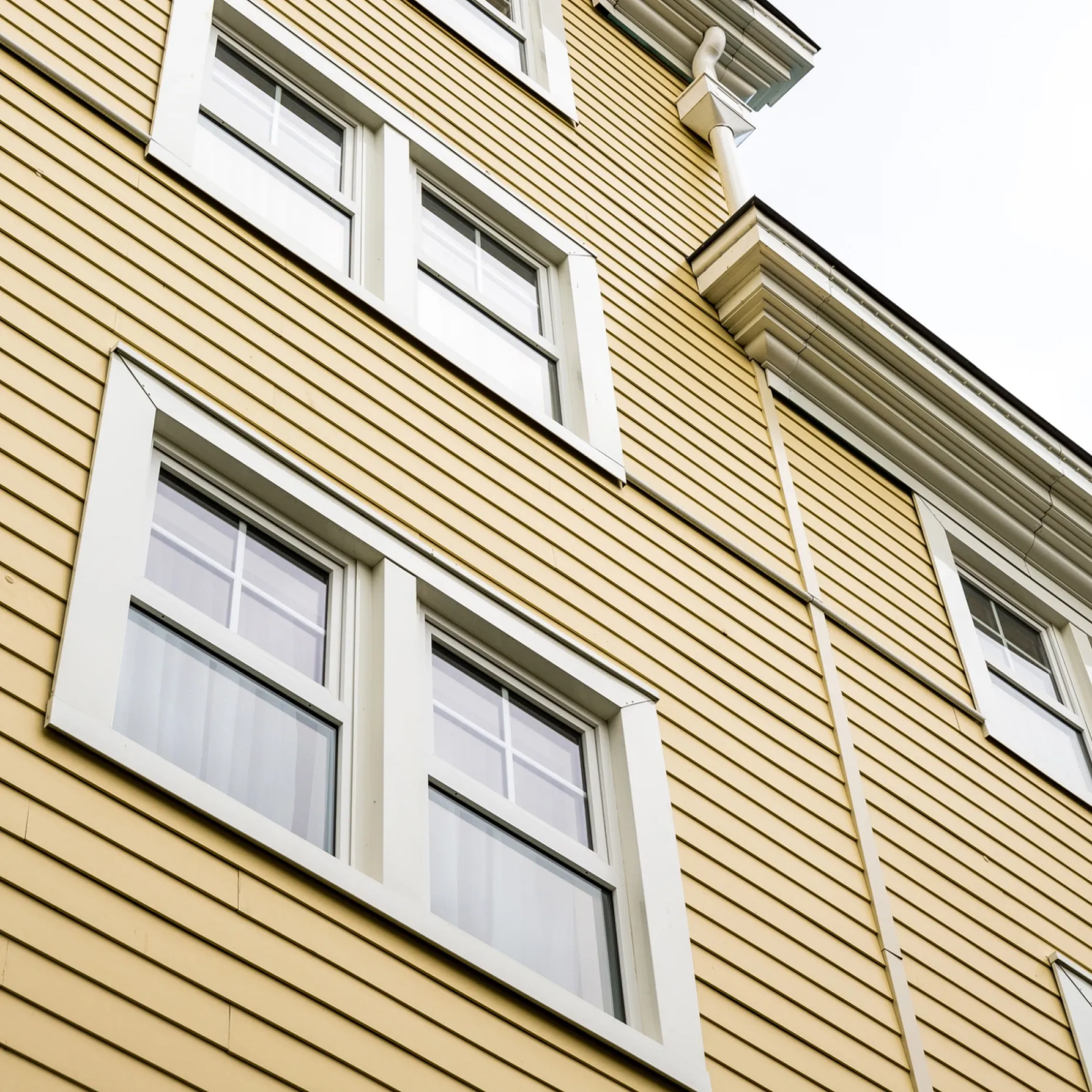 JAMES HARDIE GLAT HARDIEPLANK 8 X 180 X 3600 MM BEIGE