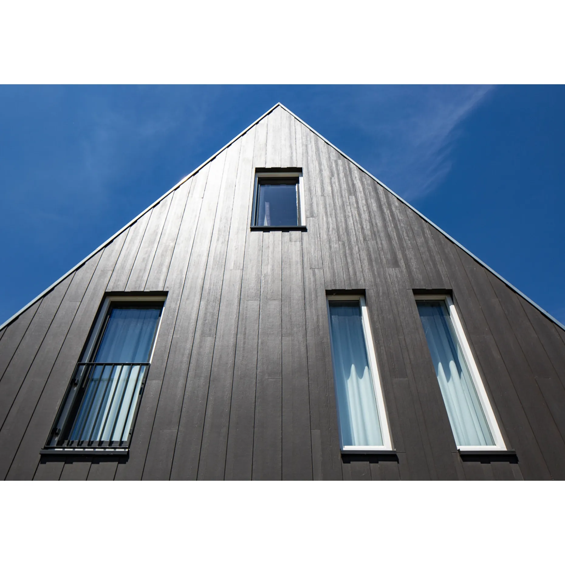JAMES HARDIE TRÆSTRUKTUR HARDIEPLANK 8 X 180 X 3600 MM ESPRESSO