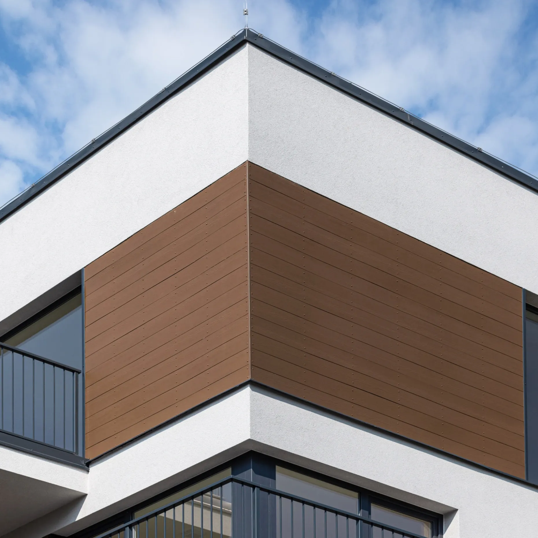 JAMES HARDIE TRÆSTRUKTUR HARDIEPLANK 8 X 180 X 3600 MM KASTANJEBRUN