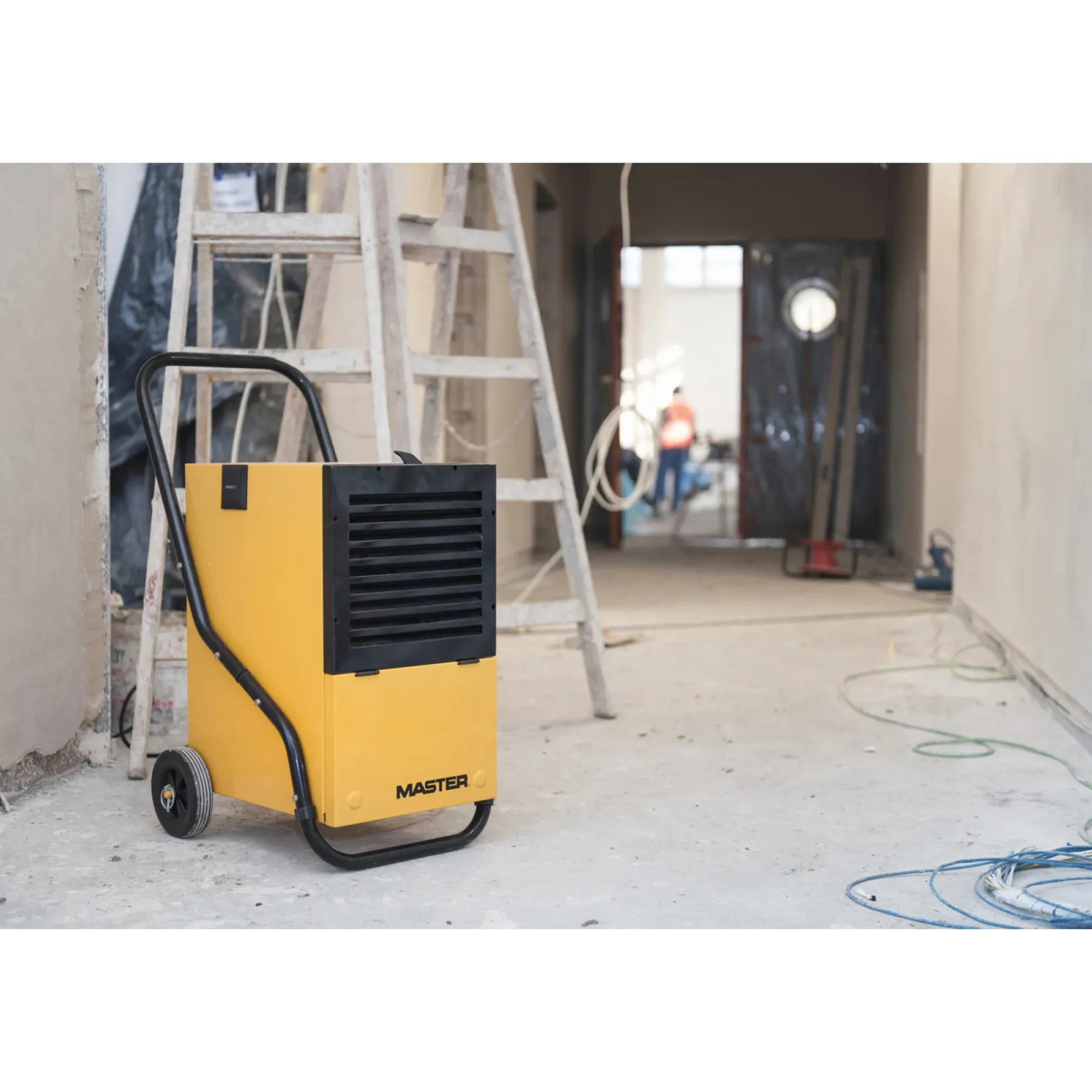 MASTER DH 752 AFFUGTER 46,7 LITER/24 TIMER