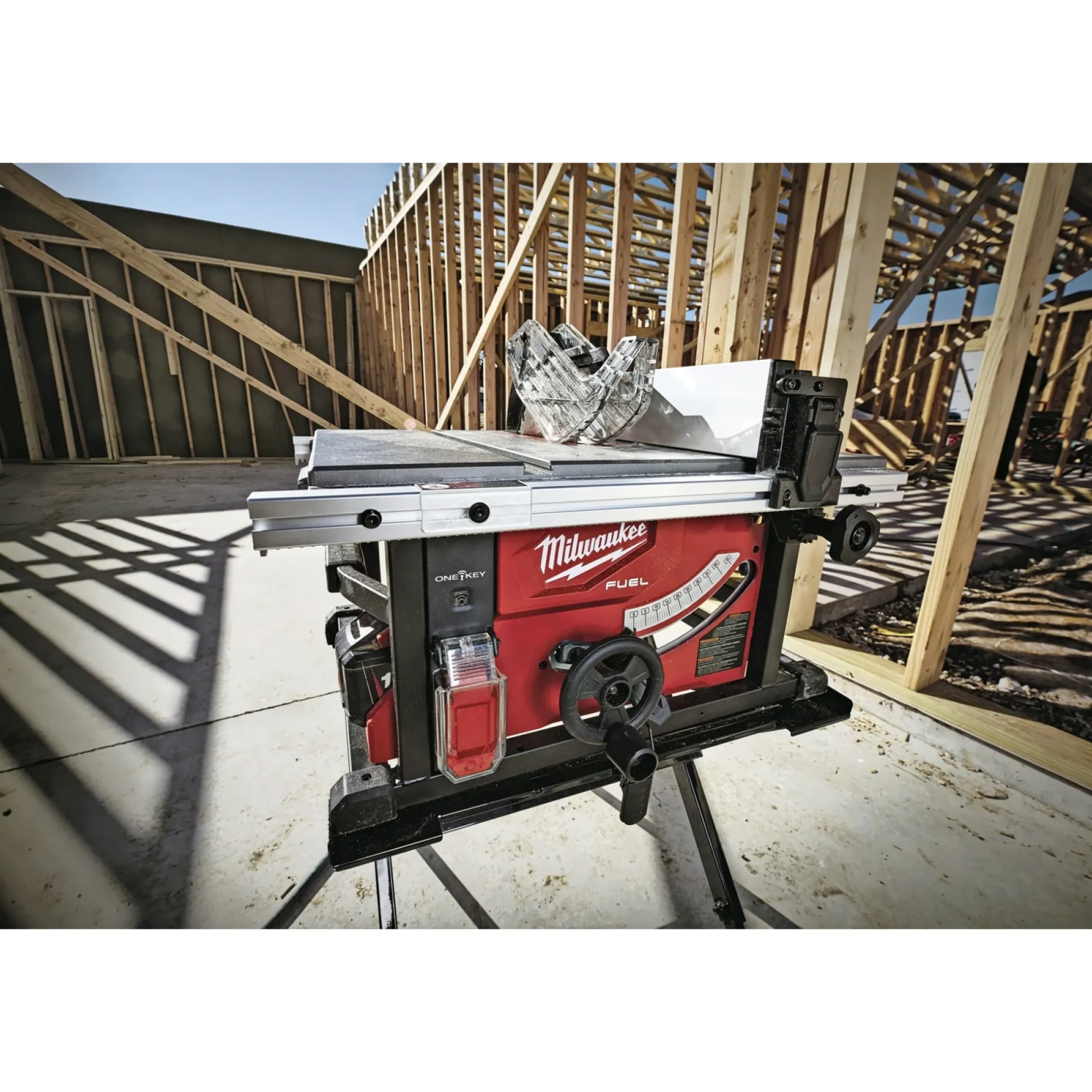 MILWAUKEE M18 FTS210-0 BORDRUNDSAV AKKU 210MM