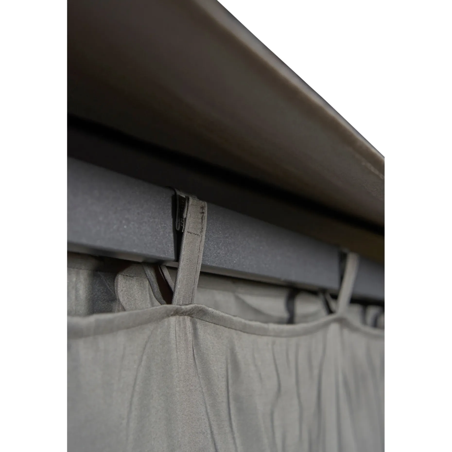 OUTFIT KORIUS PAVILLON 4 X 3 M