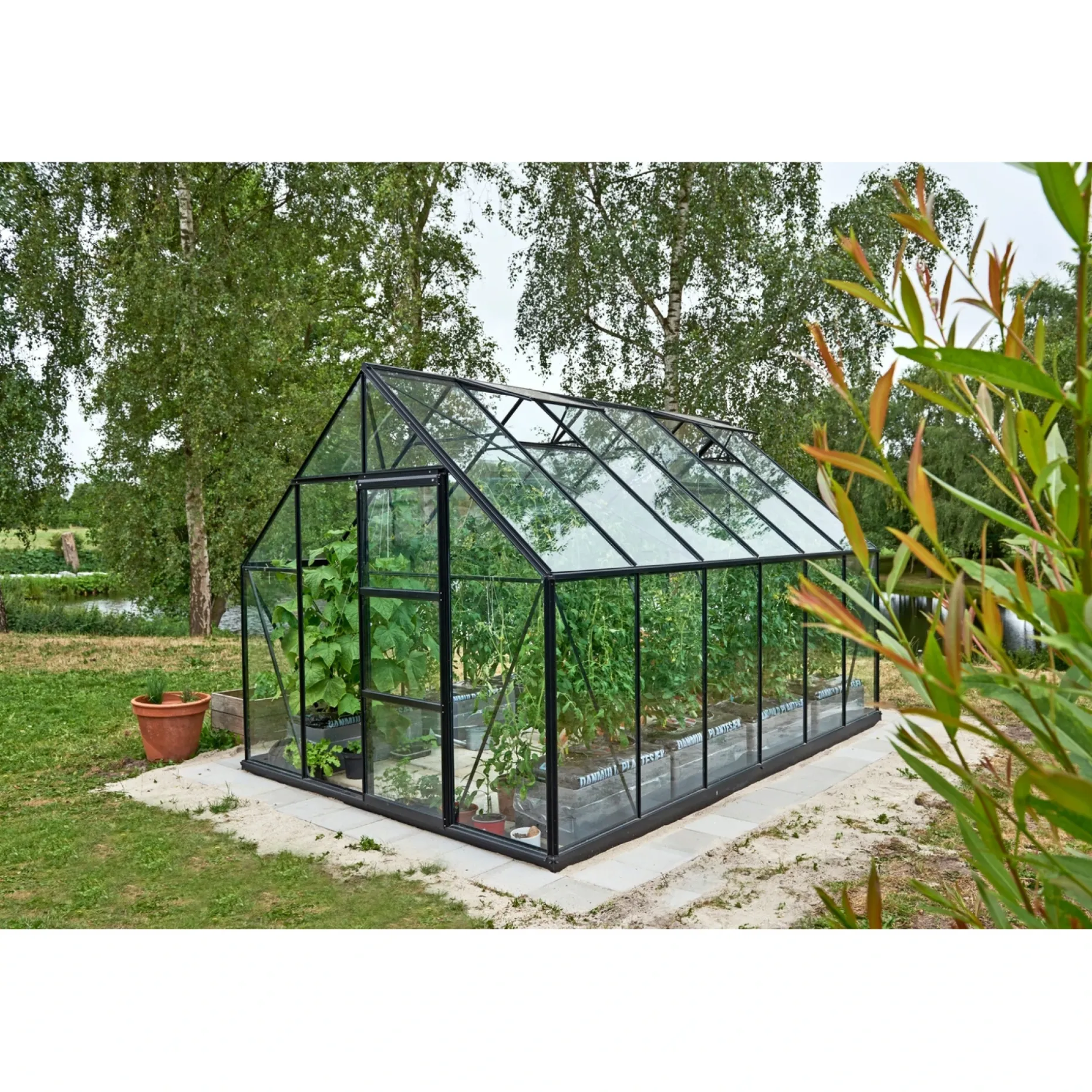 OUTRIUM DRIVHUS INKL. SOKKEL 3 MM HÆRDET GLAS HELE BANER SORT 9,9 M2
