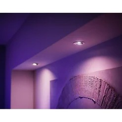PHILIPS HUE WCA SMART LED PÆRE GU10 SPOT 6W