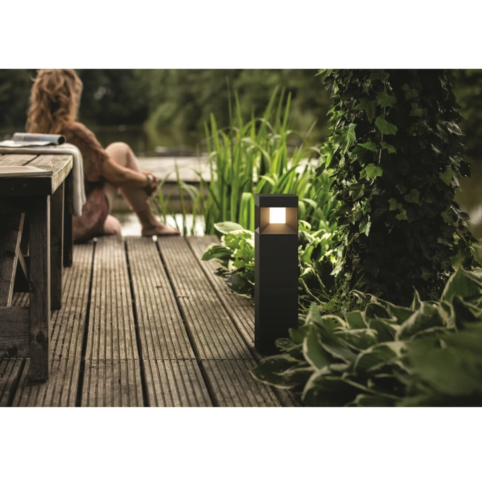 PHILIPS PARTERRE BEDLAMPE SORT 40 CM