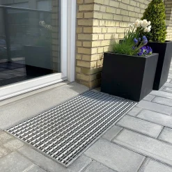 PLASTMO VARIO 30/10 MM 100X50 CM RIST 100X50 CM GALVANISERET STÅL