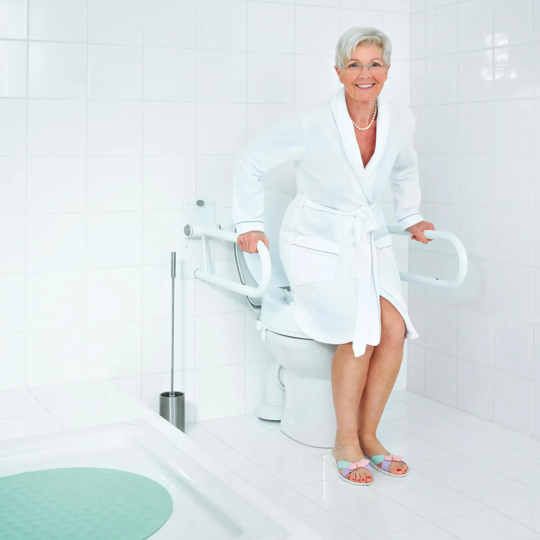 RIDDER ASSISTENT HVID BADEKARSGREB
