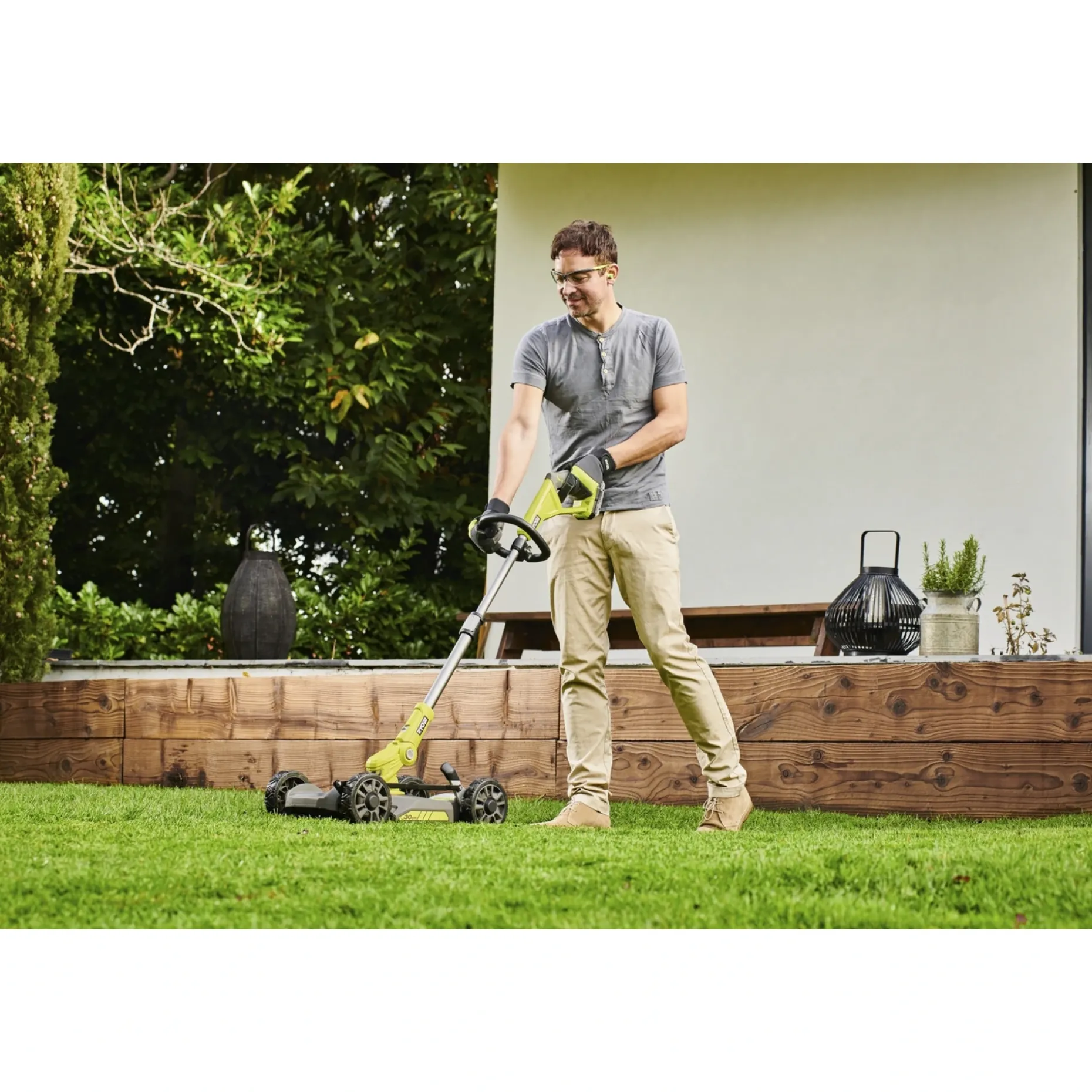 RYOBI PLÆNEKLIPPER/ - TRIMMER AKKU 18V UDEN BATTERI OG LADER