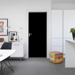 SWEDOOR ADVANCE-LINE STABLE SORT GLAT MASSIV DØR SORT 9X21