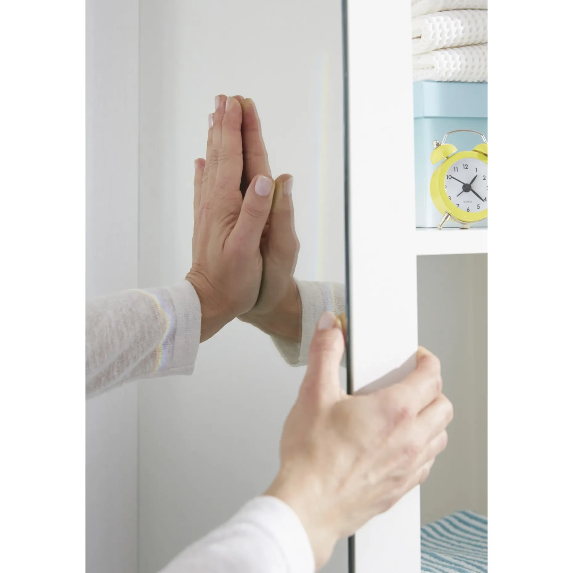 TESA POWERBOND DOBBELTKLÆBENDE TAPE 1,50 M X 19 MM TRANSPARENT