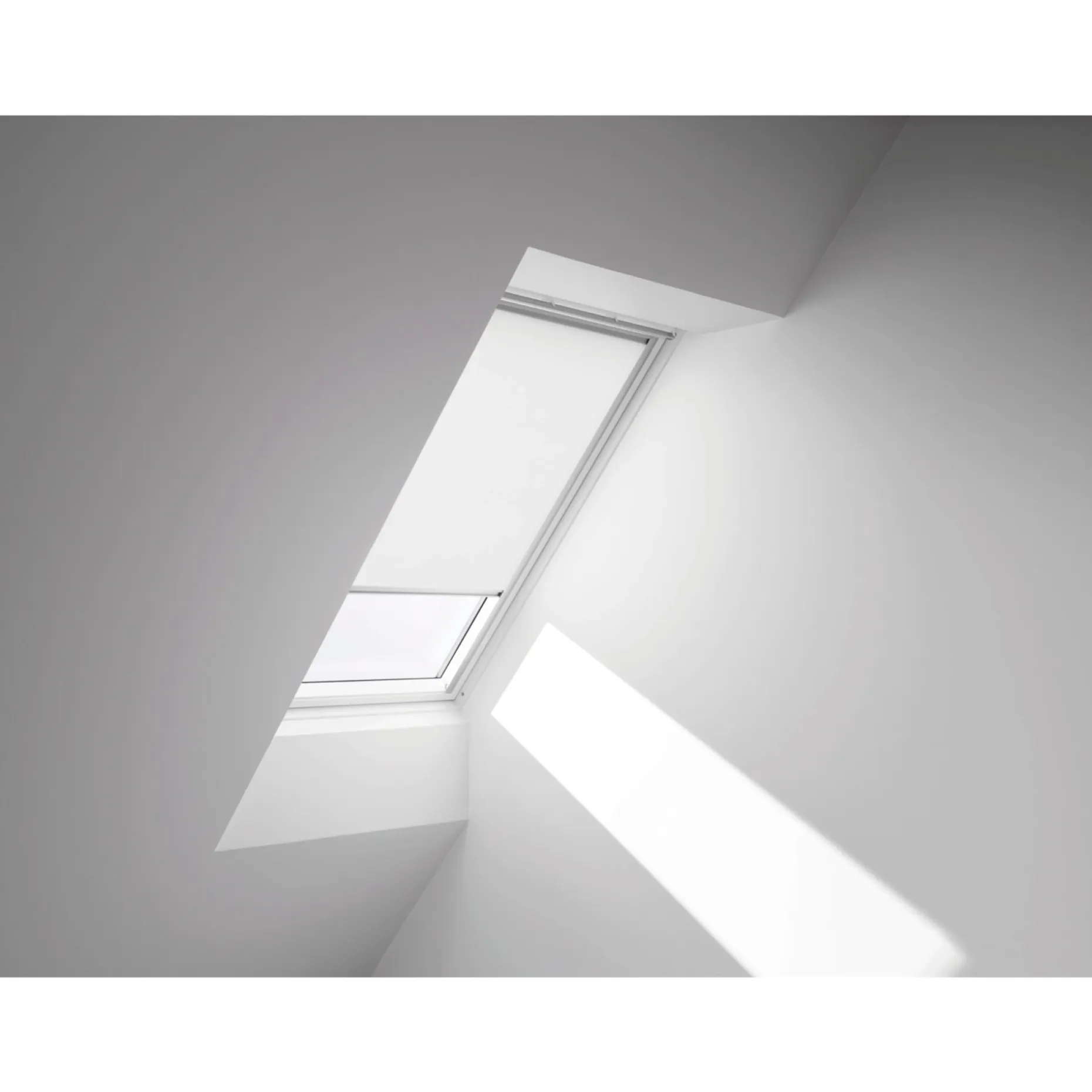 VELUX RULLEGARDIN MANUEL HVID RFL MK08 1028S